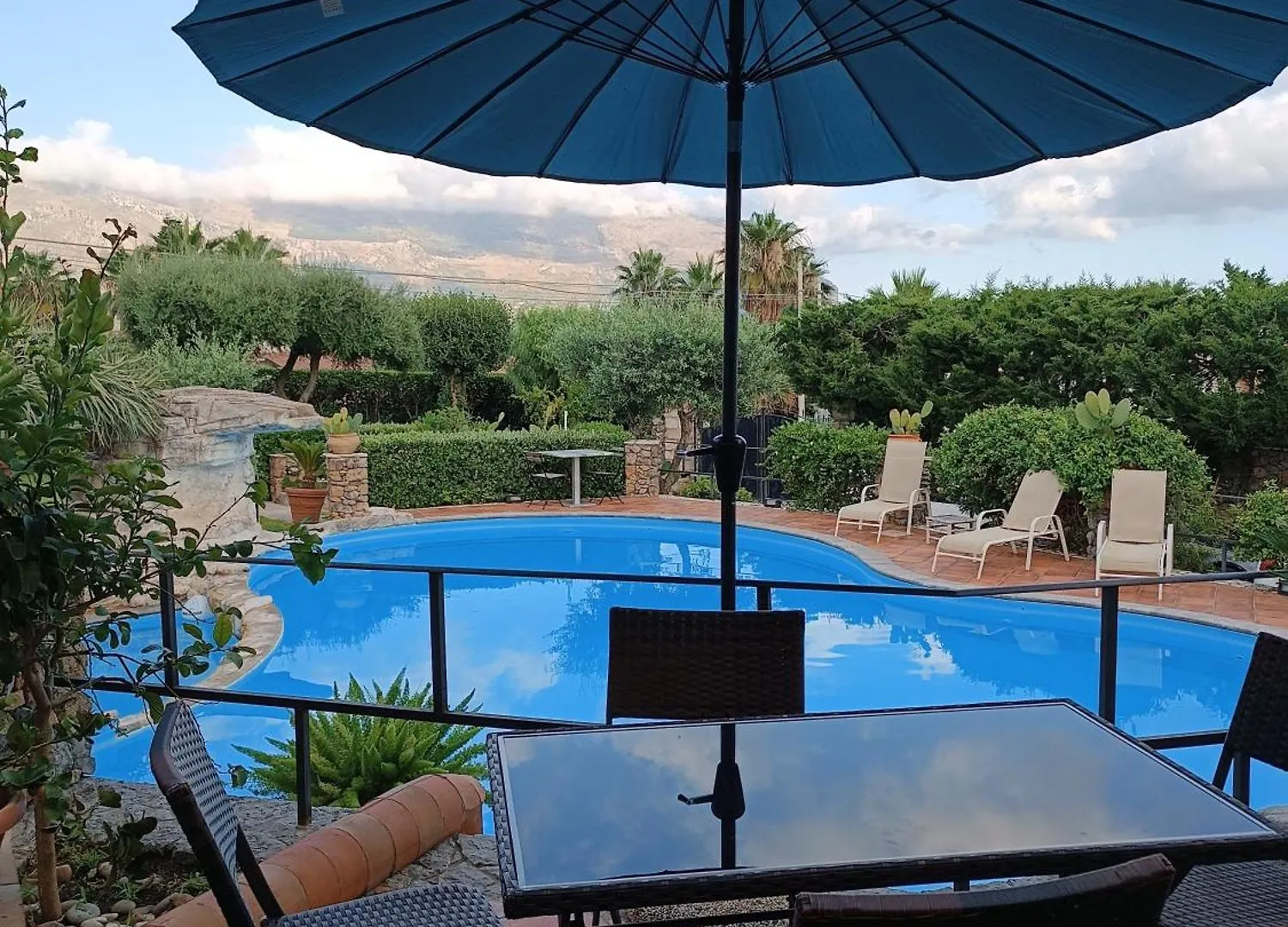 Bed and Breakfast Casolare Giummari Carini Bed & Breakfast